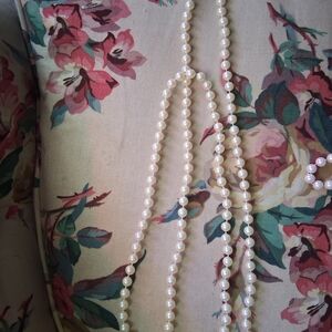 Elegant Pearl Necklace